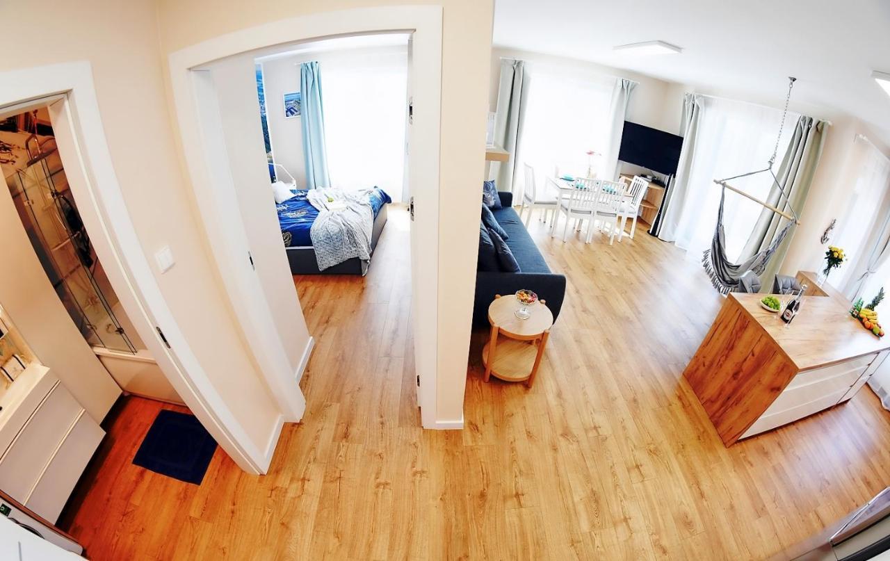 Apartament Premium Mikiniki Kolobrzeg Exterior photo