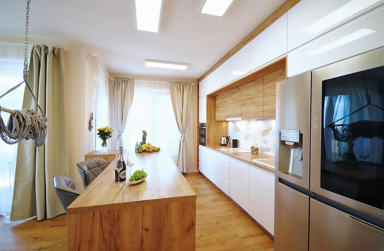 Apartament Premium Mikiniki Kolobrzeg Exterior photo